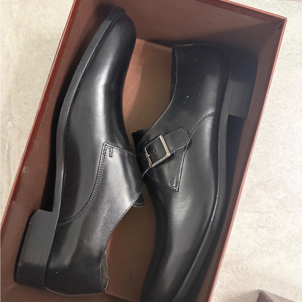 Men's Black Leather Dress Shoes
